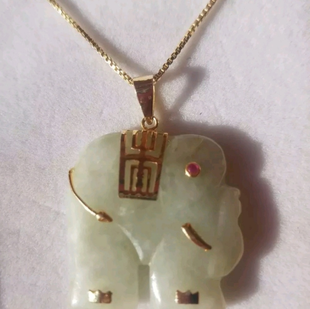Green Jade Elephant Pendant & Necklace 14k Over St